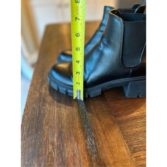 Steve Madden Black Howler Chelsea Platform Boots - Picture 4 of 9